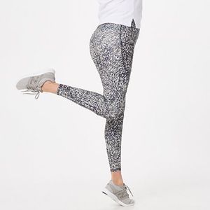 Zuda Black Marble Z-Move Full-Length Leggings With Seaming Detail Large Petite